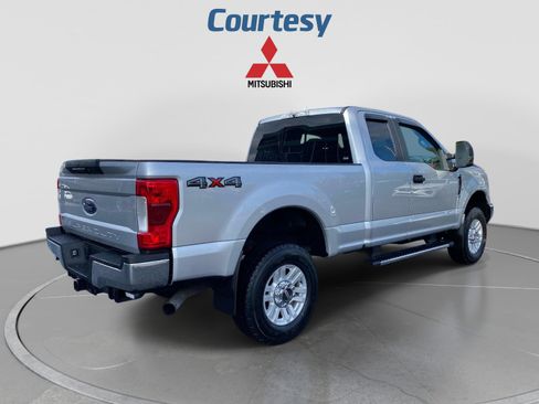 Used 2019 Ford F250 XL w/ STX Appearance Package AWD/4WD image 6