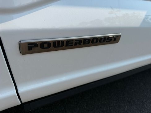 Used 2025 Ford F150 Platinum AWD/4WD image 28
