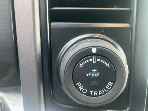 Certified 2022 Ford F150 Lariat AWD/4WD image 26