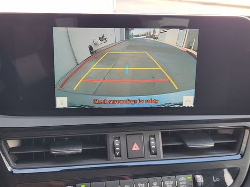 Certified 2023 Lexus ES 350 w/ Premium Package FWD image 17