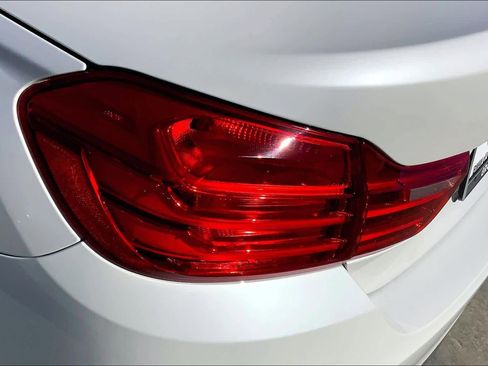 Used 2014 BMW 435i Convertible image 26