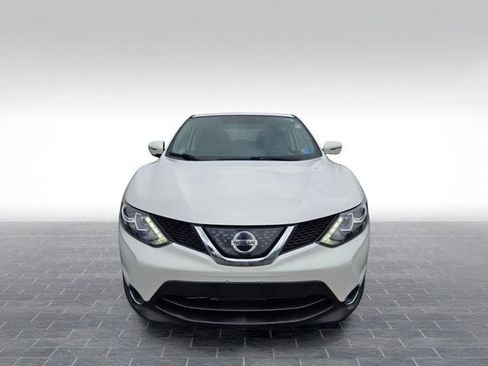 Used 2018 Nissan Rogue Sport AWD image 2