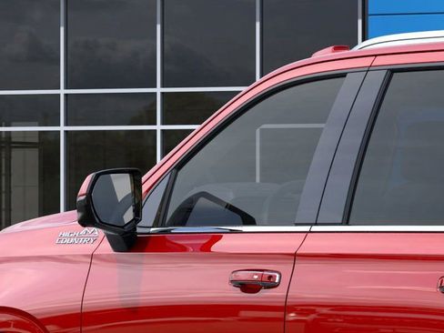 New 2026 Chevrolet Suburban High Country w/ Sun And Tow Package image 12