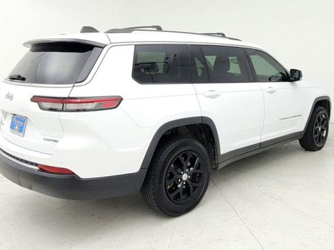 Used 2022 Jeep Grand Cherokee L Limited image 8