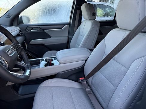 New 2026 GMC Acadia Elevation image 4