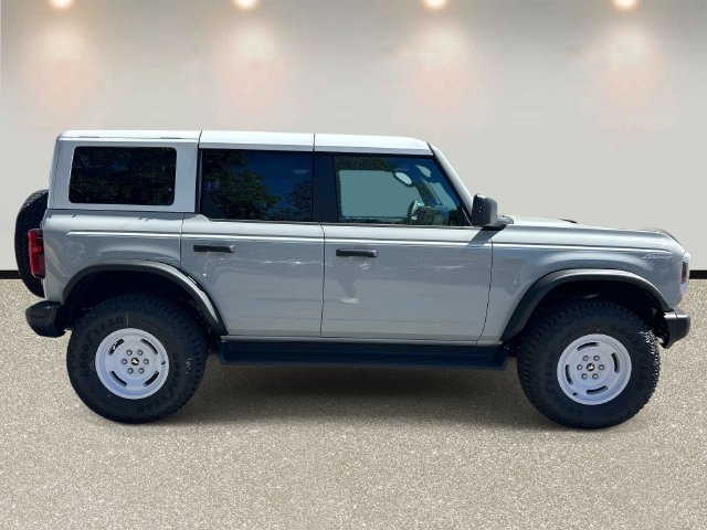 New 2026 Ford Bronco Heritage Edition AWD/4WD image 4