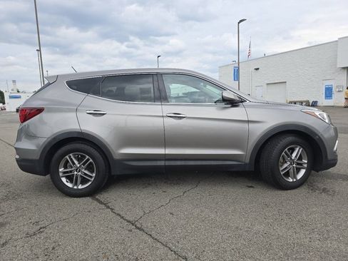 Used 2018 Hyundai Santa Fe Sport FWD image 15