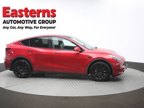 Used 2021 Tesla Model Y Long Range AWD/4WD image 41
