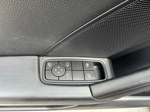 Certified 2022 Porsche 911 Carrera RWD image 18