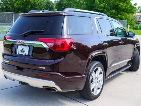 Used 2018 GMC Acadia Denali w/ Technology Package AWD/4WD image 19
