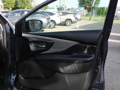 Used 2015 Nissan Murano SV AWD/4WD image 20