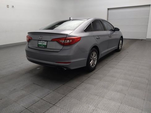 Used 2015 Hyundai Sonata SE w/ Option Group 09 FWD image 9