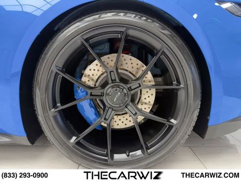 Used 2022 Porsche 911 GT3 RWD image 15
