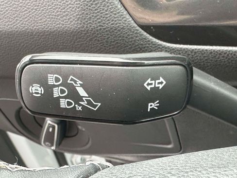Certified 2023 Volkswagen Tiguan SE AWD/4WD image 22