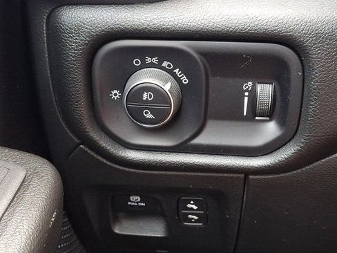 Certified 2023 RAM 1500 Big Horn AWD/4WD image 29