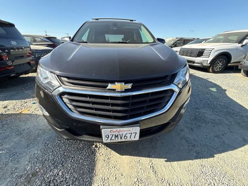 Used 2018 Chevrolet Equinox LT AWD/4WD image 2