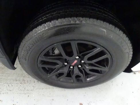 Certified 2022 GMC Sierra 1500 Elevation image 29