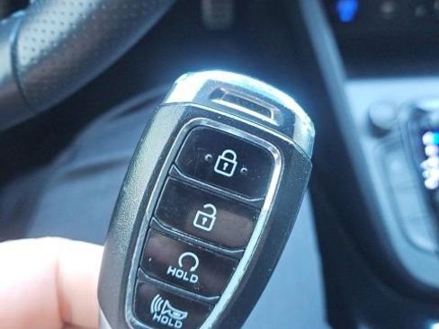 Used 2022 Hyundai Kona N image 25