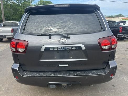 Used 2020 Toyota Sequoia Platinum RWD image 6