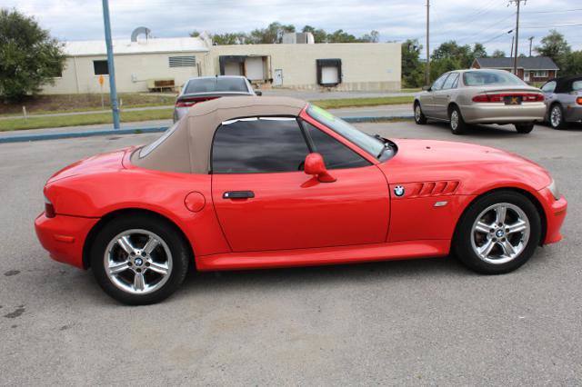 Used 2000 BMW Z3 2.5i RWD image 7