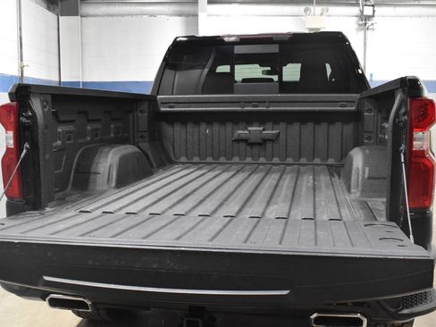 Used 2021 Chevrolet Silverado 1500 LT Trail Boss w/ Convenience Package II AWD/4WD image 24