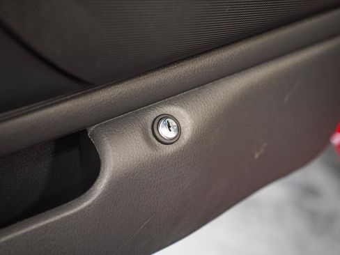Used 2002 Ford Thunderbird RWD image 20