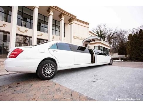 Used 2013 Mercedes-Benz S 550 4MATIC image 9