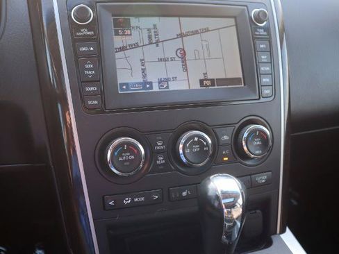 Used 2010 MAZDA CX-9 Grand Touring w/ Moonroof & Bose Audio Pkg AWD/4WD image 23