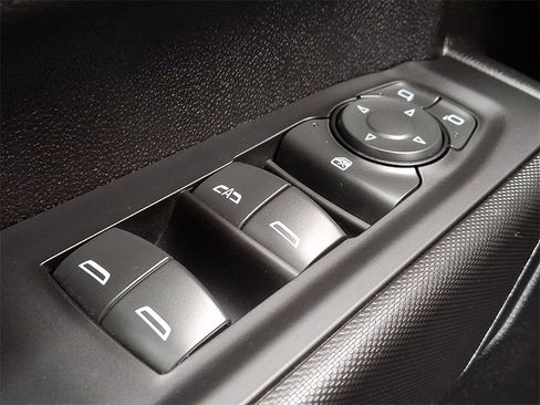 Used 2023 Chevrolet Silverado 2500 Custom w/ Custom Convenience Package image 23