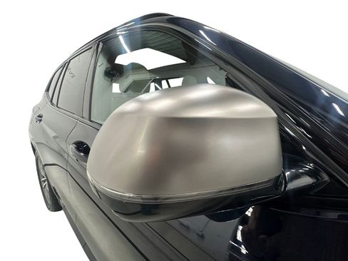 Used 2018 BMW X3 M40i w/ Premium Package image 10