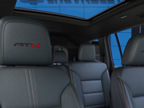 New 2026 GMC Acadia AT4 image 25