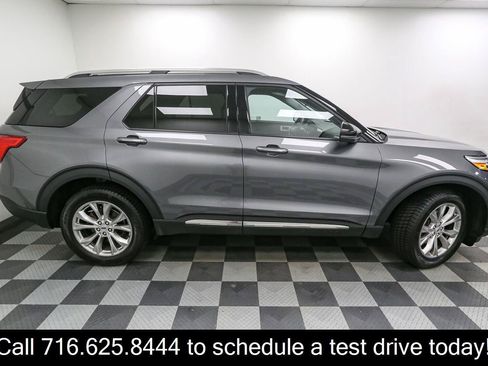 Used 2024 Ford Explorer Limited w/ Equipment Group 301A AWD/4WD image 7