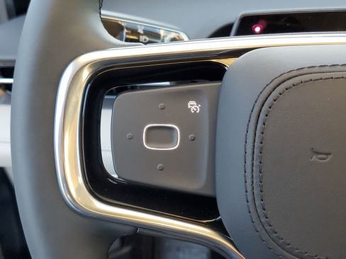 New 2026 Lincoln Nautilus Premier w/ Jet Appearance Package image 16