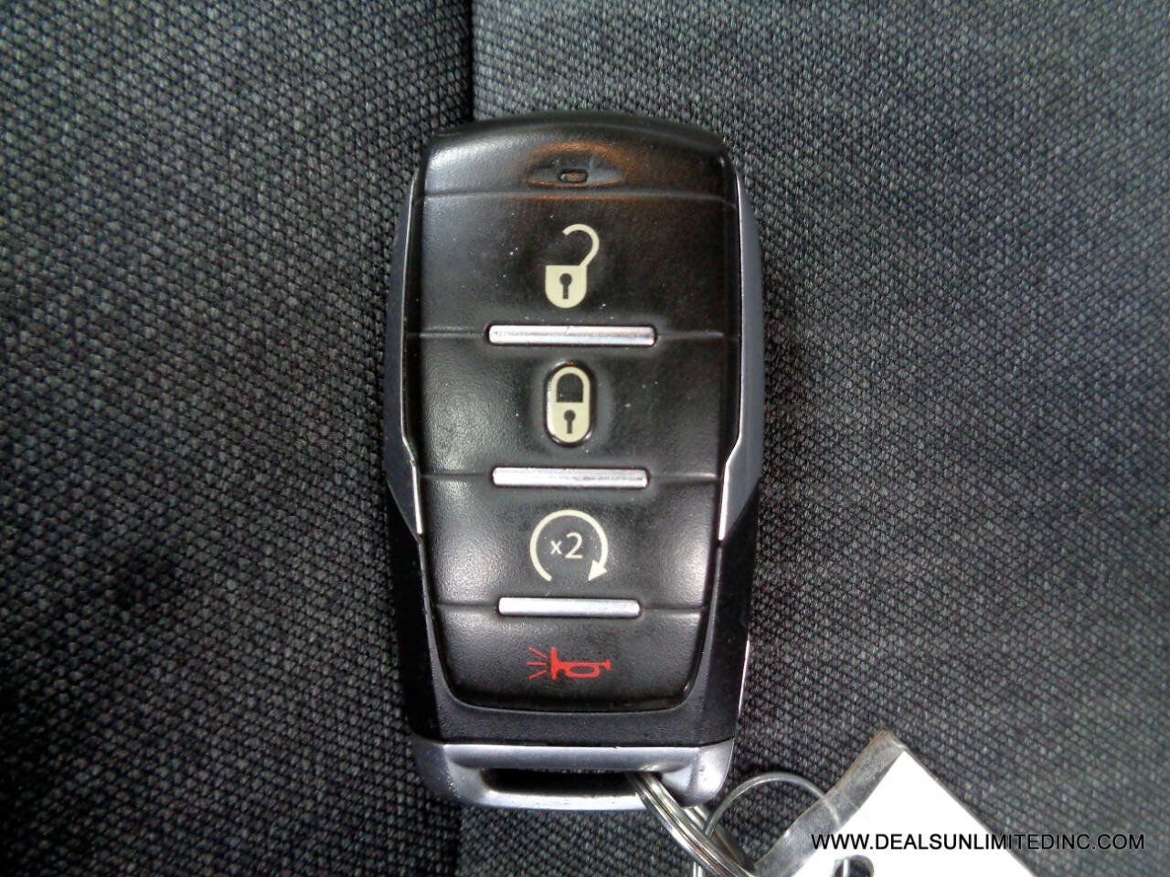 Used 2020 RAM 1500 Big Horn AWD/4WD image 28