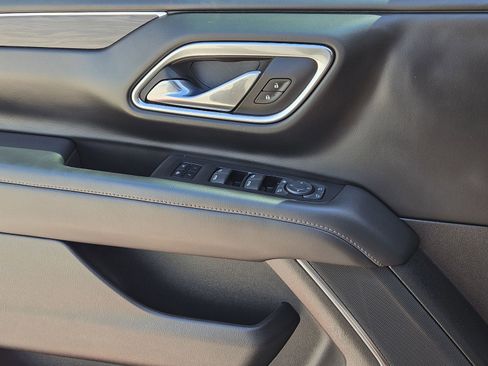 Certified 2023 Chevrolet Tahoe Z71 w/ Luxury Package image 27