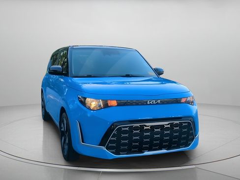 Used 2024 Kia Soul GT-Line FWD image 5