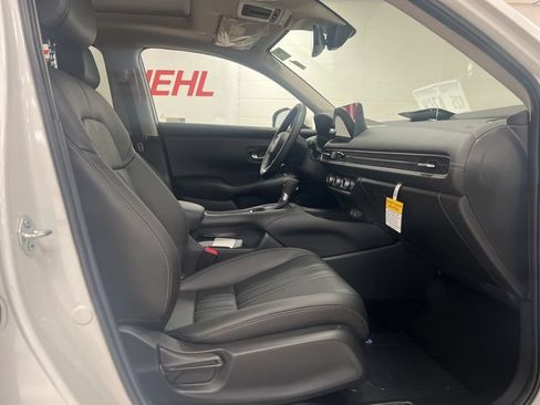 New 2027 Honda HR-V EX-L image 12