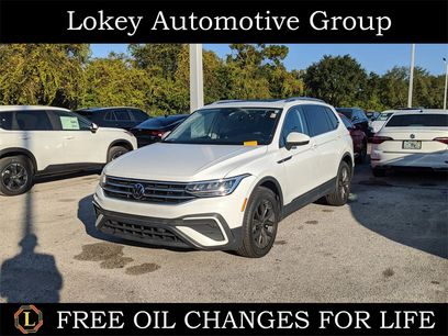 Certified 2022 Volkswagen Tiguan SE w/ Panoramic Sunroof Package