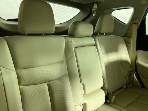 Used 2019 Nissan Murano SL w/ Cargo Package image 29