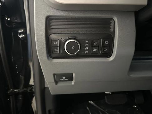 New 2026 Ford F250 XLT w/ XLT Premium Package AWD/4WD image 24