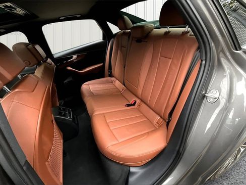 Used 2022 Audi A4 2.0T Premium Plus w/ Premium Plus Package image 22