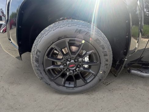 New 2026 Toyota Tundra Platinum AWD/4WD image 15