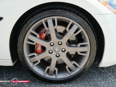 Used 2017 Maserati GranTurismo Sport RWD image 10