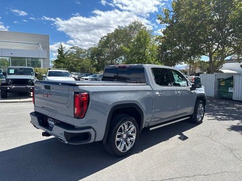 Used 2025 GMC Sierra 1500 Denali w/ Denali Reserve Package AWD/4WD image 8