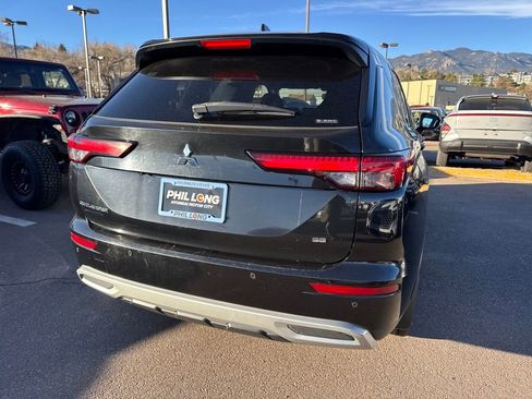 Used 2022 Mitsubishi Outlander SE image 15