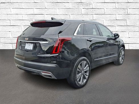 Certified 2025 Cadillac XT5 Premium Luxury image 5