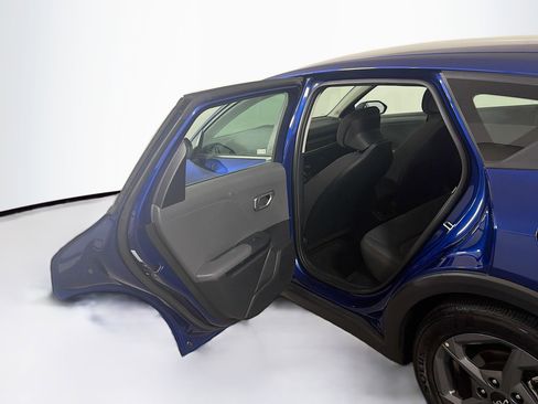 Used 2025 Kia K4 FWD image 24