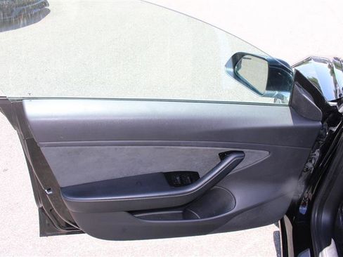 Used 2019 Tesla Model 3 Standard Range Plus RWD image 10