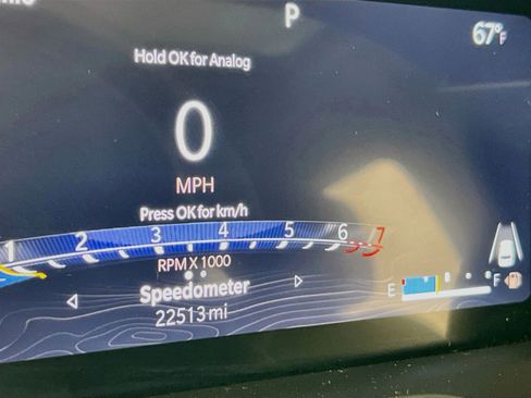 Used 2023 Jeep Grand Cherokee Laredo w/ Luxury Tech Group I AWD/4WD image 12