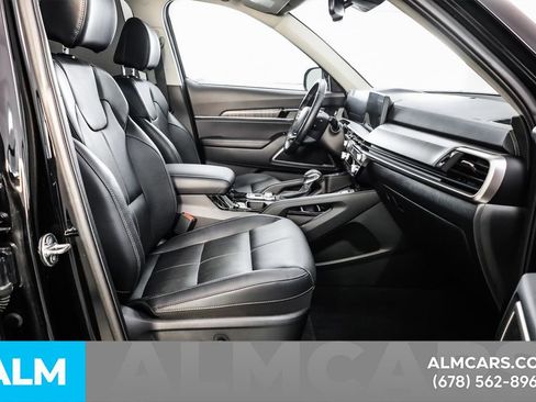 Used 2024 Kia Telluride EX w/ EX Captain's Chair Package AWD/4WD image 22